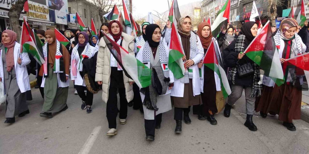 Sağlık Çalışanlarından Filistin İçin ’sessiz Yürüyüş’