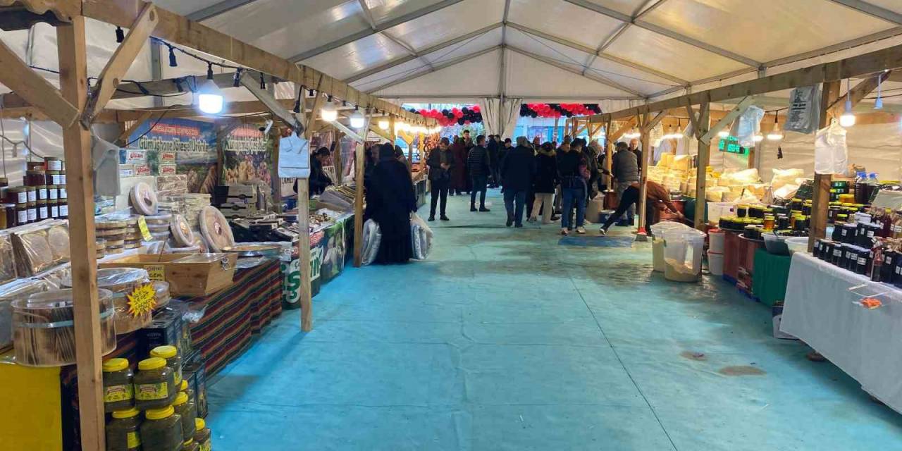 Gazze Ve Kastamonu’da Yanan Köy İçin Hayır Panayırı Kurdular