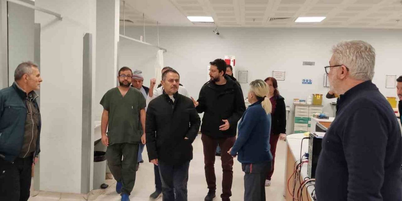 Vali Aktaş, Otobüs Kazasında Yaralanan Vatandaşları Ziyaret Etti
