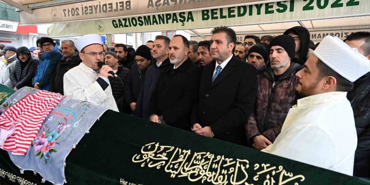 Gaziosmanpaşa’da Okulda Hayatını Kaybeden Elvin Ak’ın Ölümü İle İlgili Soruşturma Başlatıldı