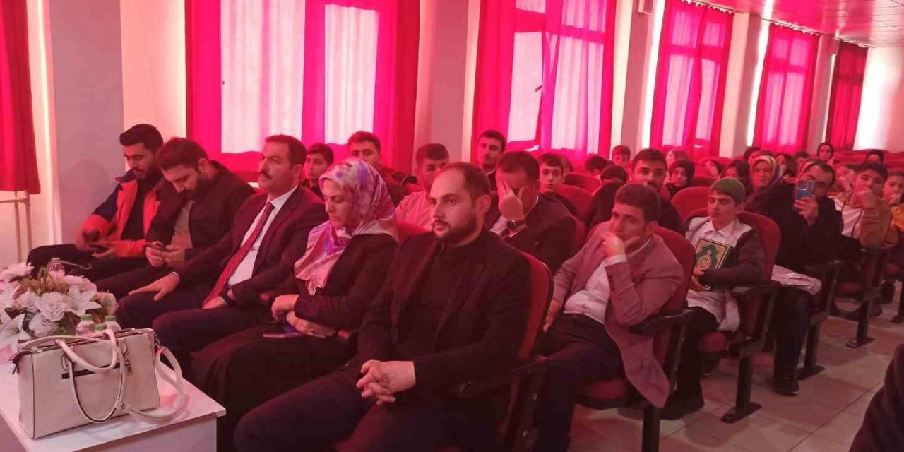 Tatvan’da “Hafızlar Yarışması” Yapıldı