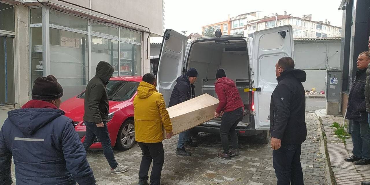 Tekirdağ’da Korkunç Olay: Babasını Öldürüp İntihara Kalkıştı