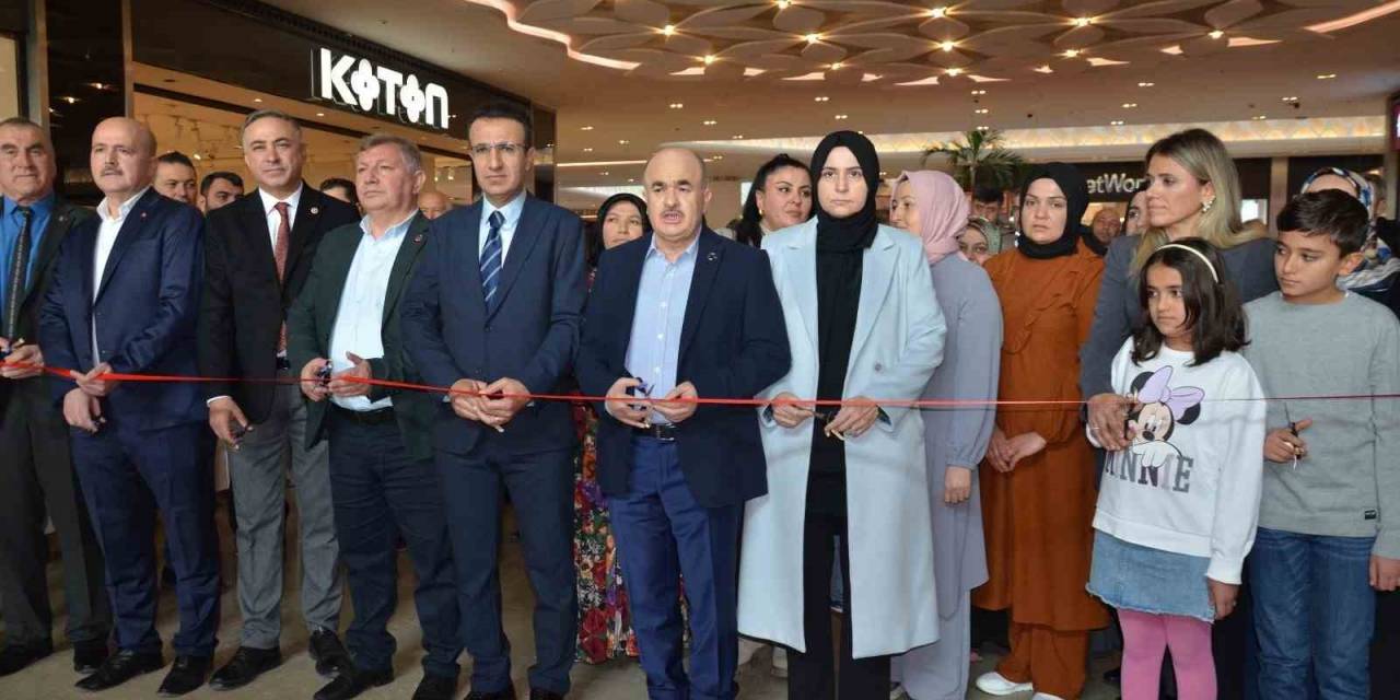 Osmancıklı Kursiyerler El Becerilerini Sergiledi