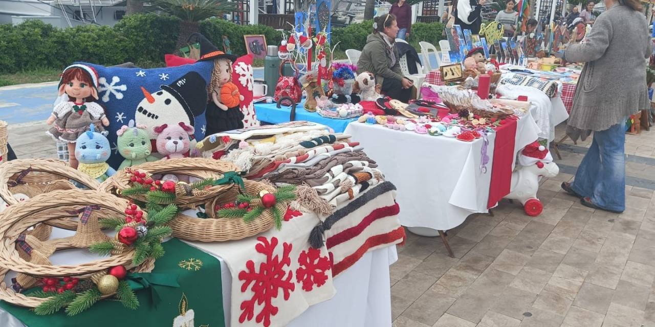 Fethiye’de Yeni Yıl Pazarı İlgi Gördü