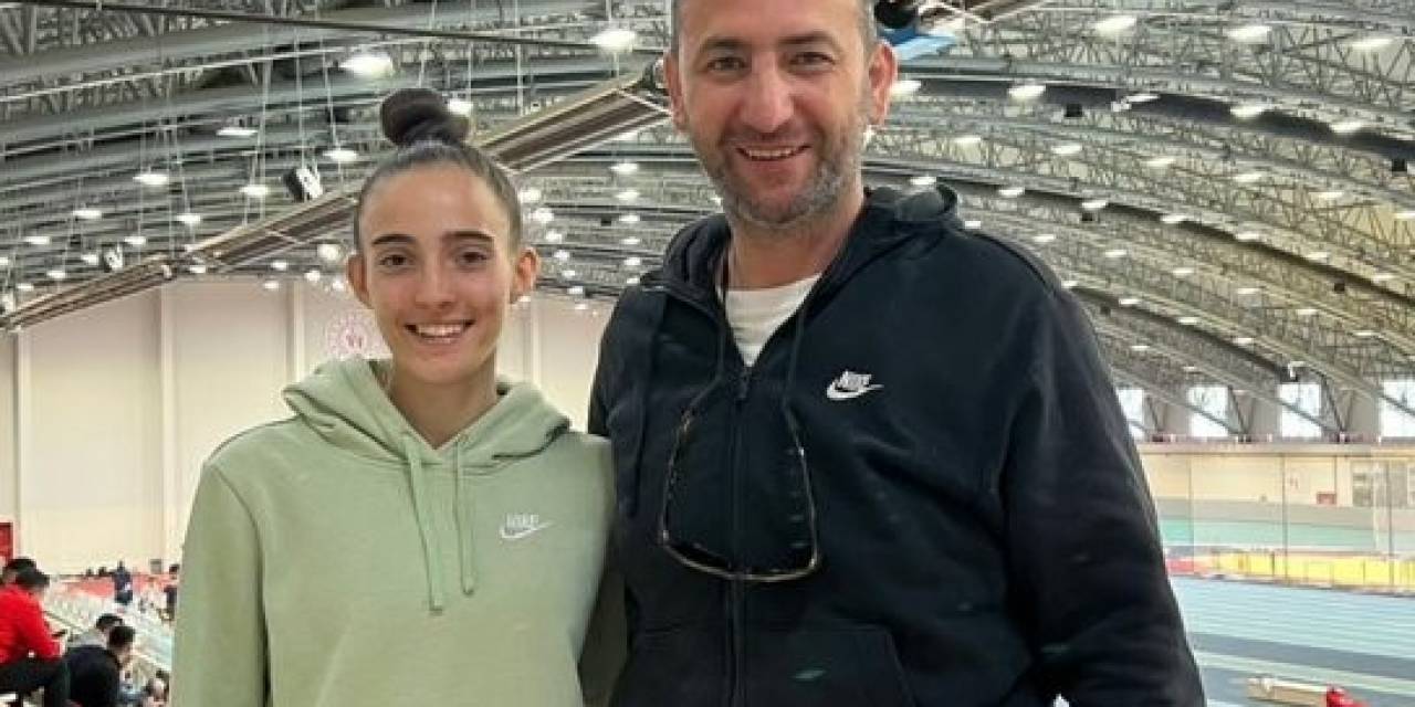 Eskişehirli Milli Atletten Türkiye Rekoru