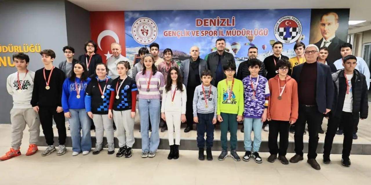 Satranç Turnuvasında Şampiyonlar Belli Oldu