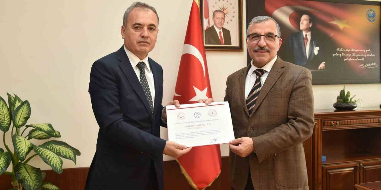 Kmü Merkez Kütüphanesi ’erişilebilirlik Belgesi’nin Sahibi Oldu