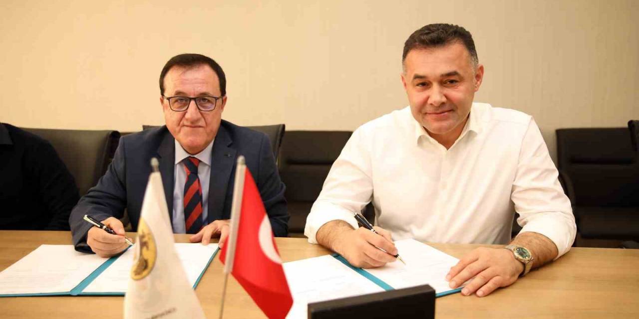 33. Alanya Triatlonu İçin Protokoller İmzalandı