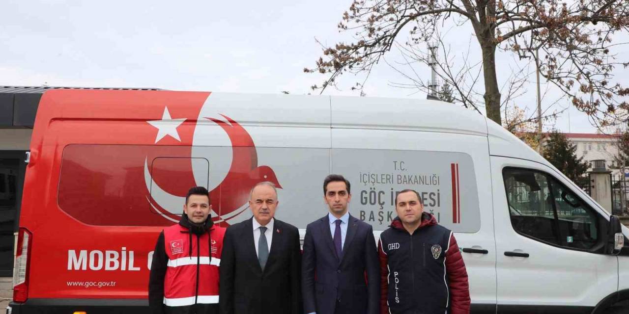 Ordu’da ‘Mobil Göç Noktası’ Aracı Hizmet Vermeye Başladı