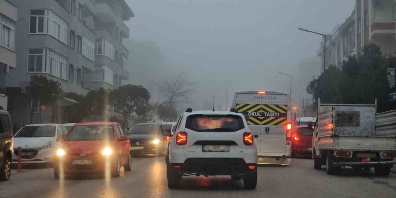 Bandırma’da Sis Etkili Oluyor