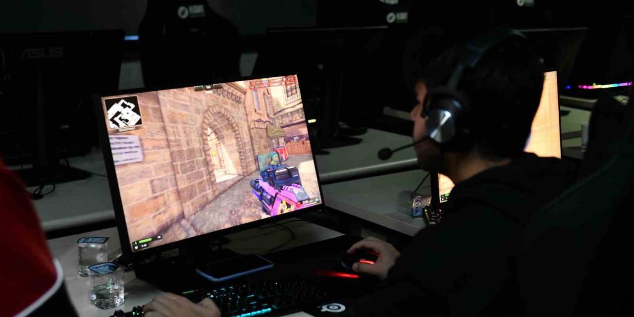 Çubuk E-spor Merkezi’nde Zula Turnuvası’nın Finalleri Nefesleri Kesti