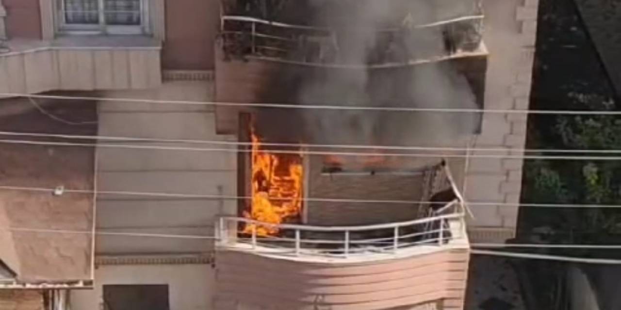 Alevler Apartman Dairesini Sardı, O Anlar Kamerada