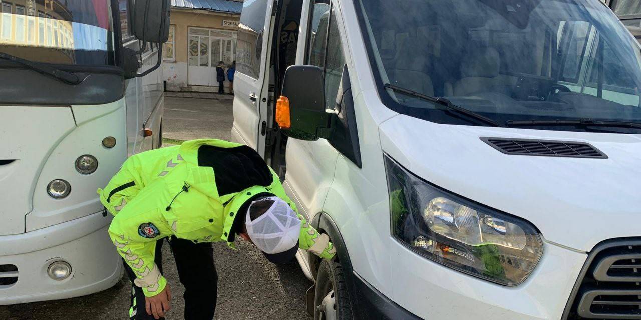 Ticari Araçlara Sıkı Kış Lastiği Denetimi
