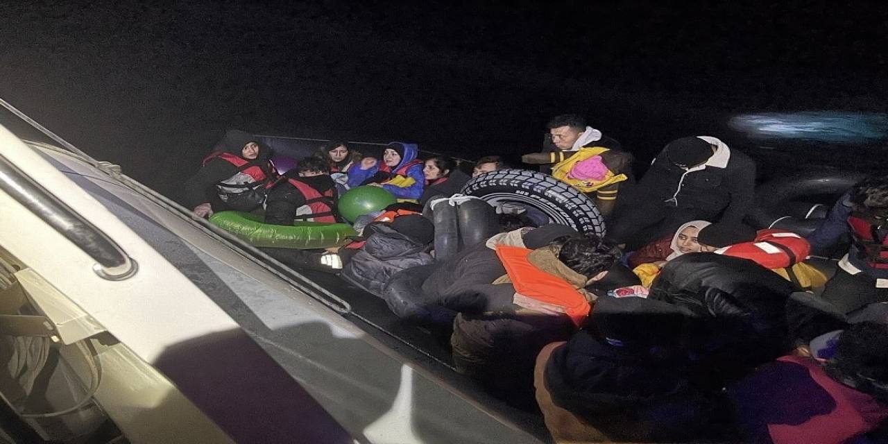 Ayvacık Açıklarında 40 Kaçak Göçmen Yakalandı