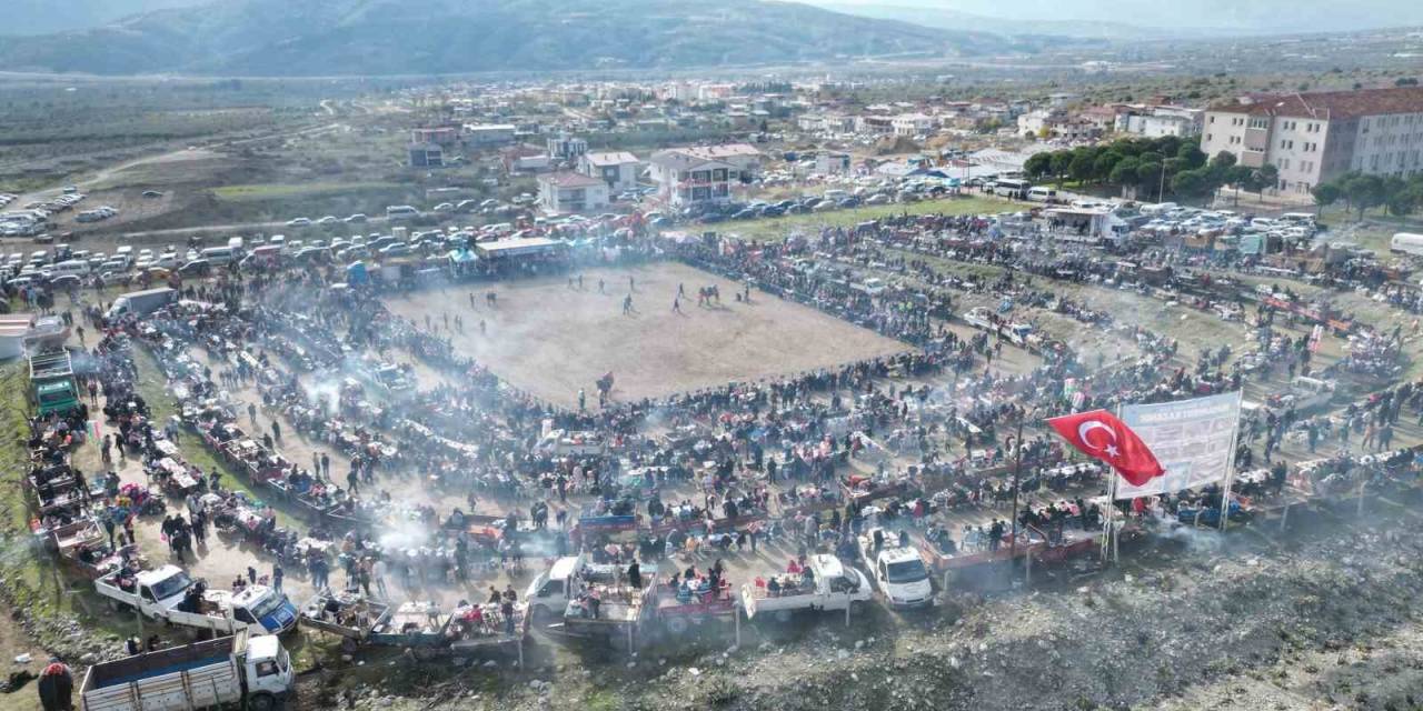 Deve Güreşlerinde Yaşanan Olumsuz Olaylar Cezaları Da Beraberinde Getirdi