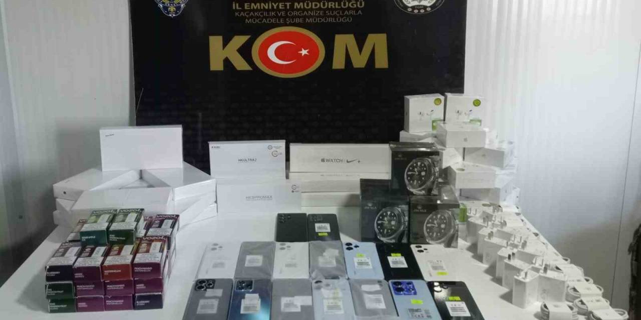 Malatya’da Gümrük Kaçağı 16 Adet Akıllı Cep Telefonu Ele Geçirildi