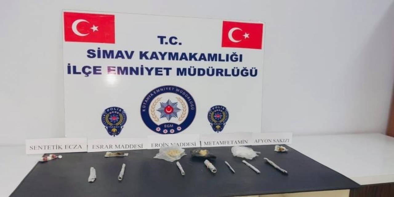 Simav’da Uyuşturucuyla Yakalanan 3 Kişi Tutuklandı