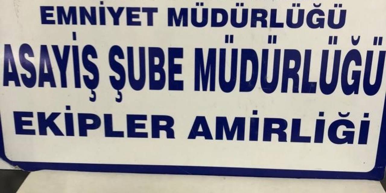 Kütahya’da Polisin Park, Bahçe Ve Okul Çevresi Uygulamasında Uyuşturucu Ele Geçirildi