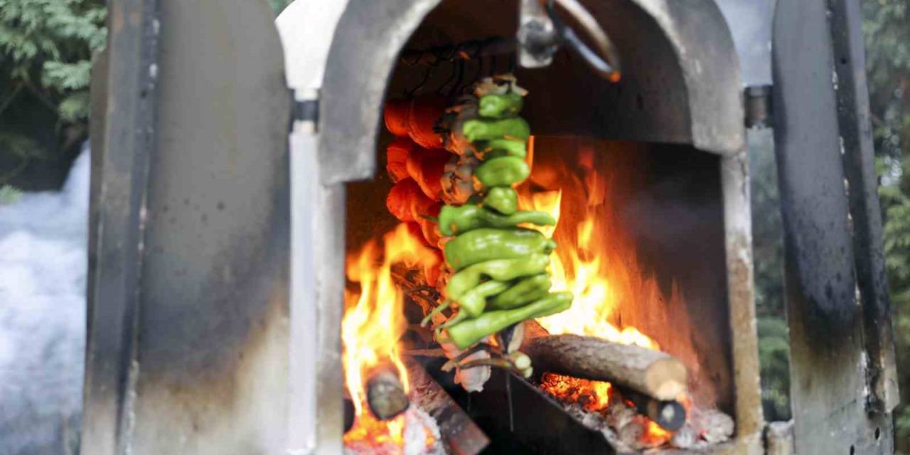 Subü’de Türkiye’nin Sokak Lezzetleri Tanıtıldı