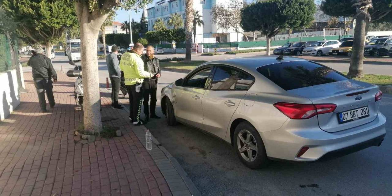 Motosiklet İle Otomobil Çarpıştı: 1 Yaralı