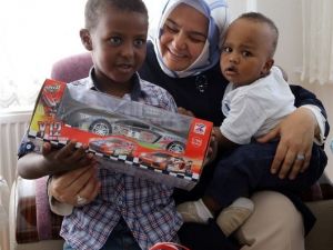 Bakan Gürcan’dan Somalili Miniklere Bayram Hediyesi