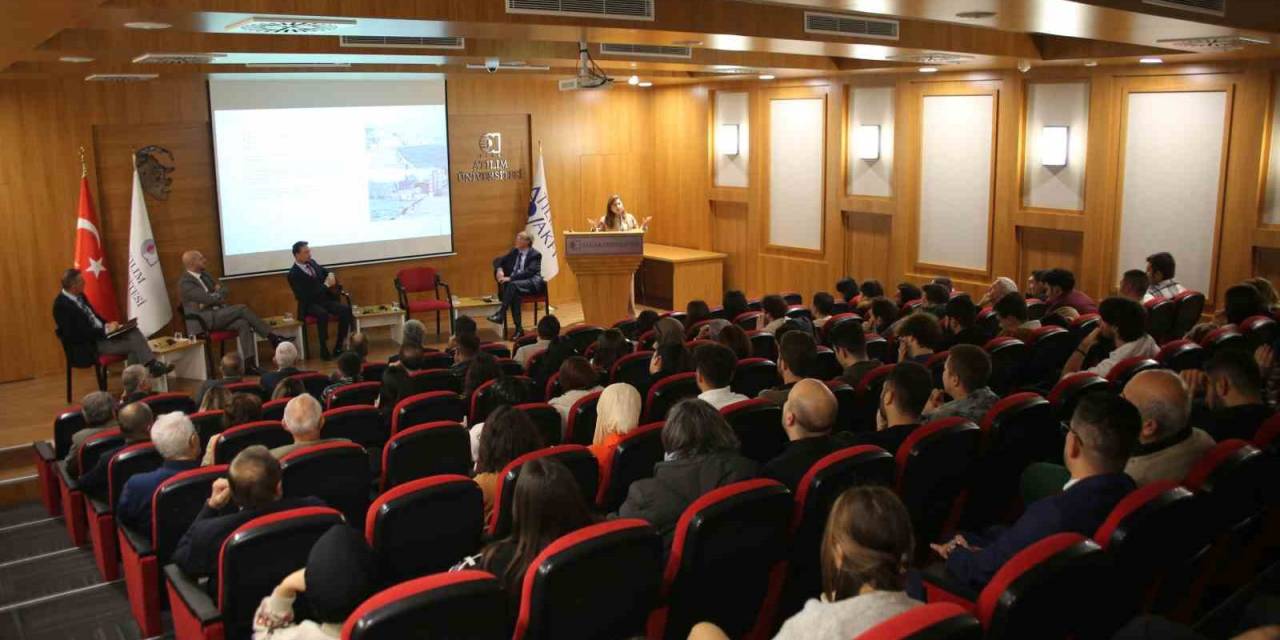 Atılım Üniversitesinde "Türkiye Turizminde Kruvaziyer Turizminin Yeri" Paneli