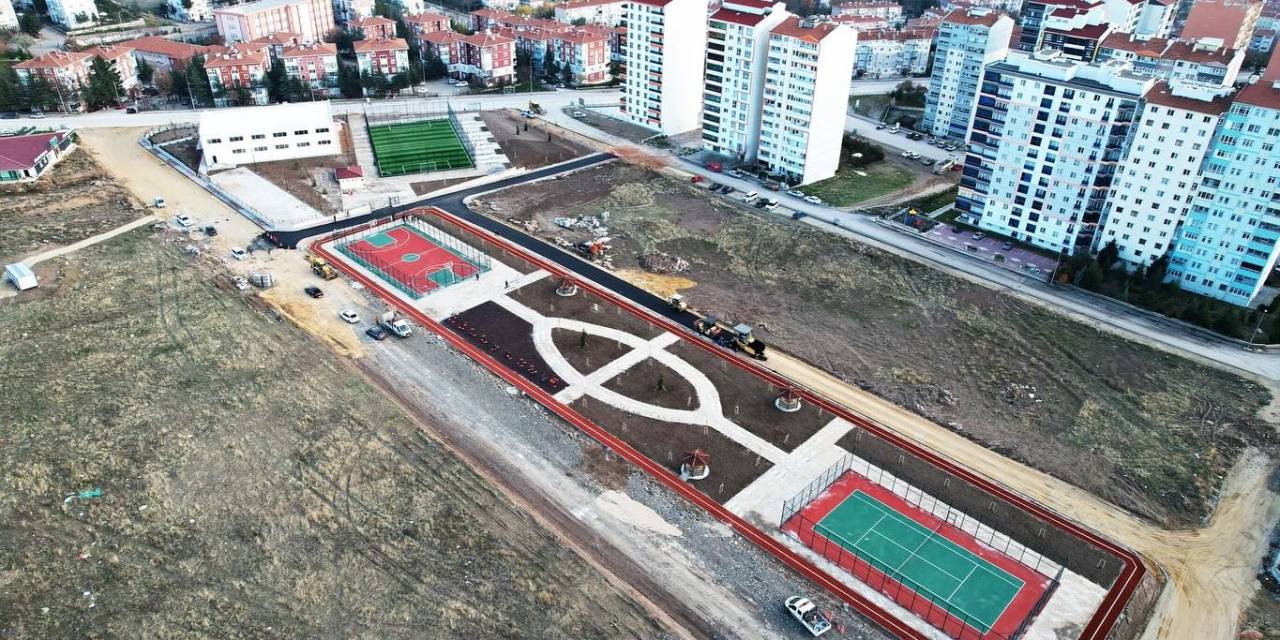 Sincan’da Mevlana Spor Kompleksi Tamamlandı
