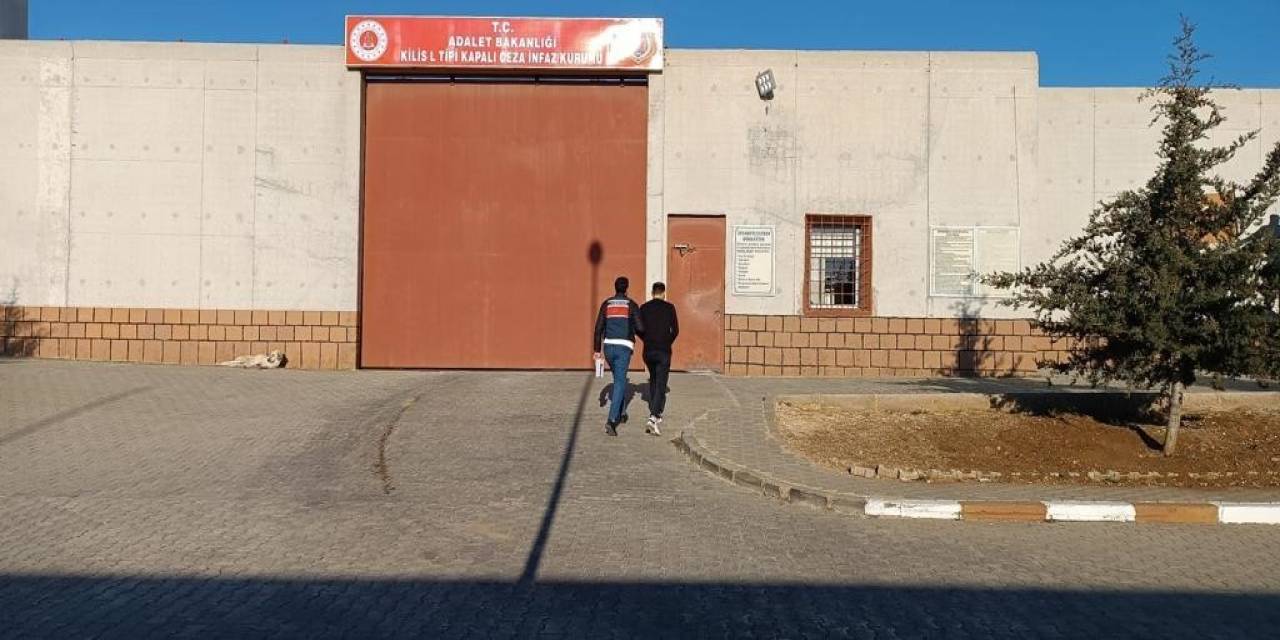 Uyuşturucu Ticaretinden Aranan Zanlı Yakalandı