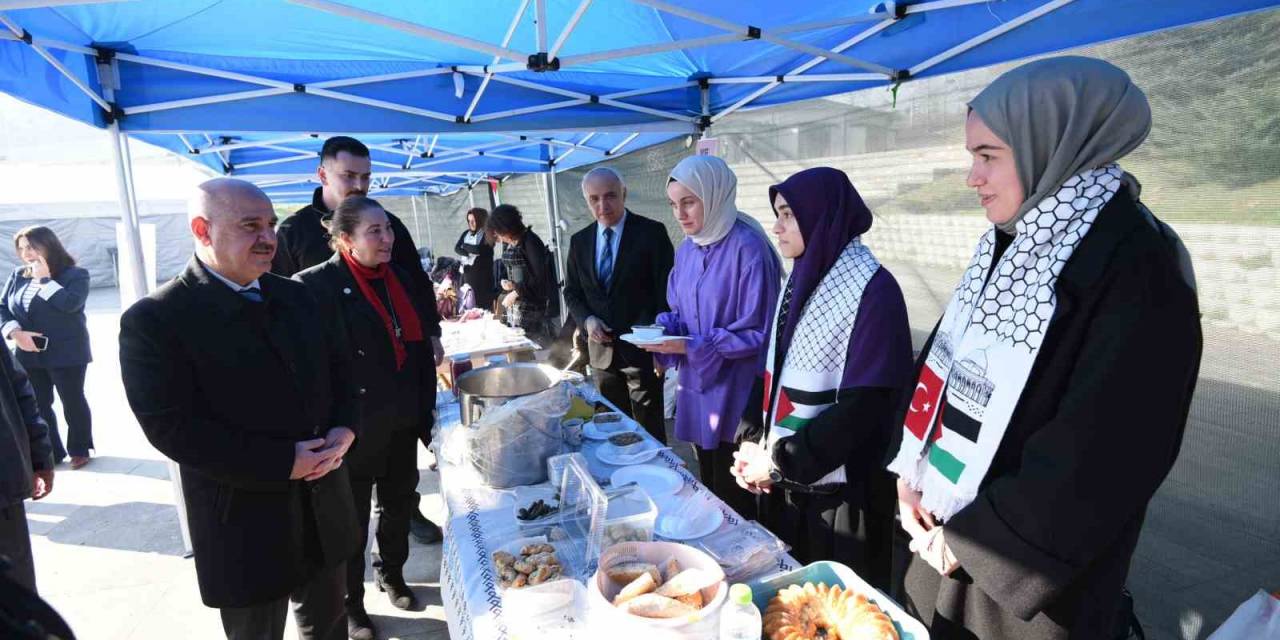 Filistin’e Destek İçin Bir Araya Geldiler