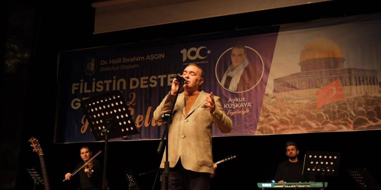 Aykut Kuşkaya Filistin’e Destek Gecesinde Sahne Aldı