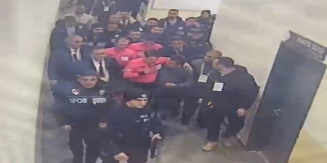 Emre Belözoğlu’nun, Halil Umut Meler’e Sarıldığı Anların Görüntüleri Ortaya Çıktı