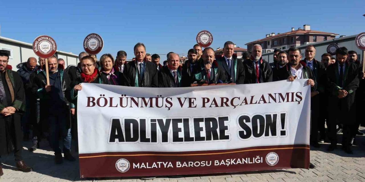 Malatya’da Avukatlardan ’adliye Binası’ Eylemi