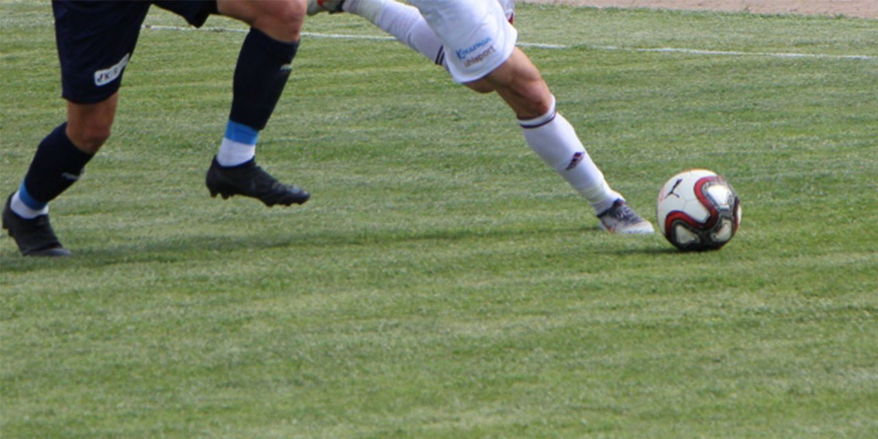 Rize’de Üzerine Yürünen Hakem Maçı Terketti Amatör Maç Yarıda Kaldı