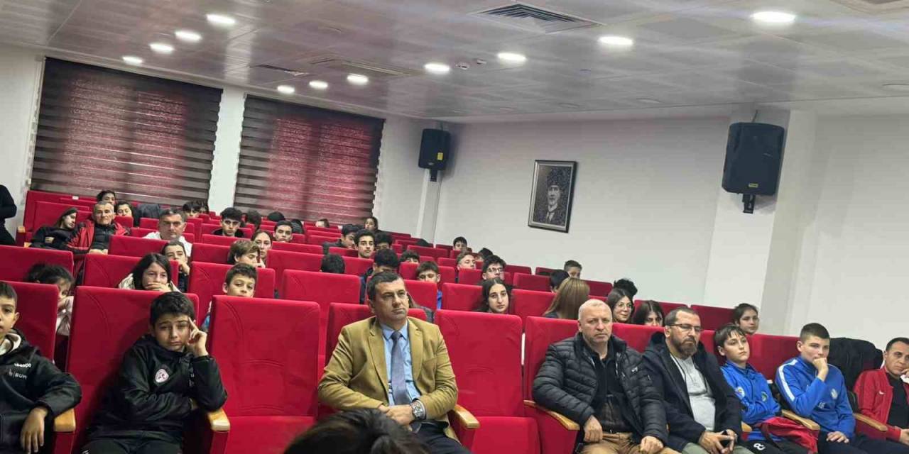 Ergene’de Bağımlılıkla Mücadele Semineri