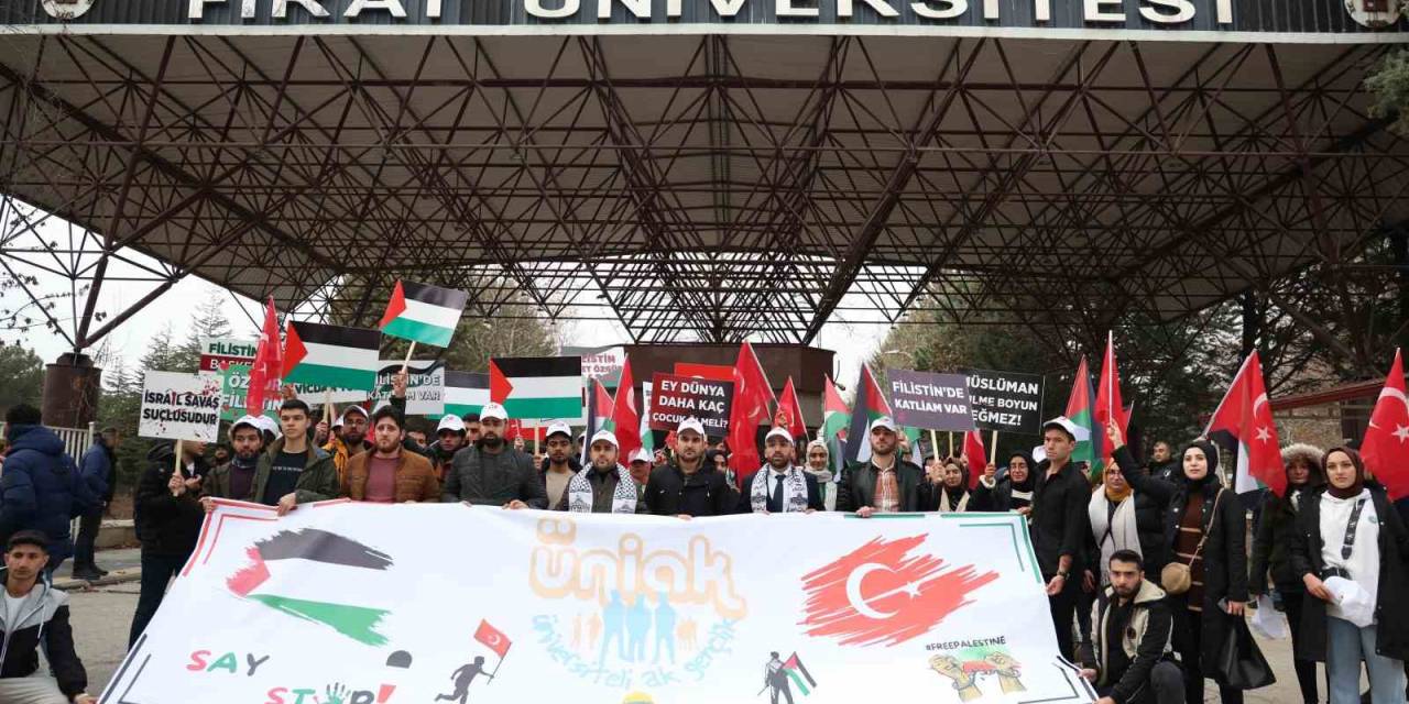 Üniversite Öğrencileri Filistin İçin Yürüdü