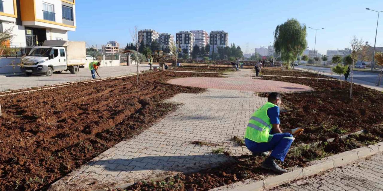 Toroslar’a 2 Yeni Park Ve Semt Pazarı