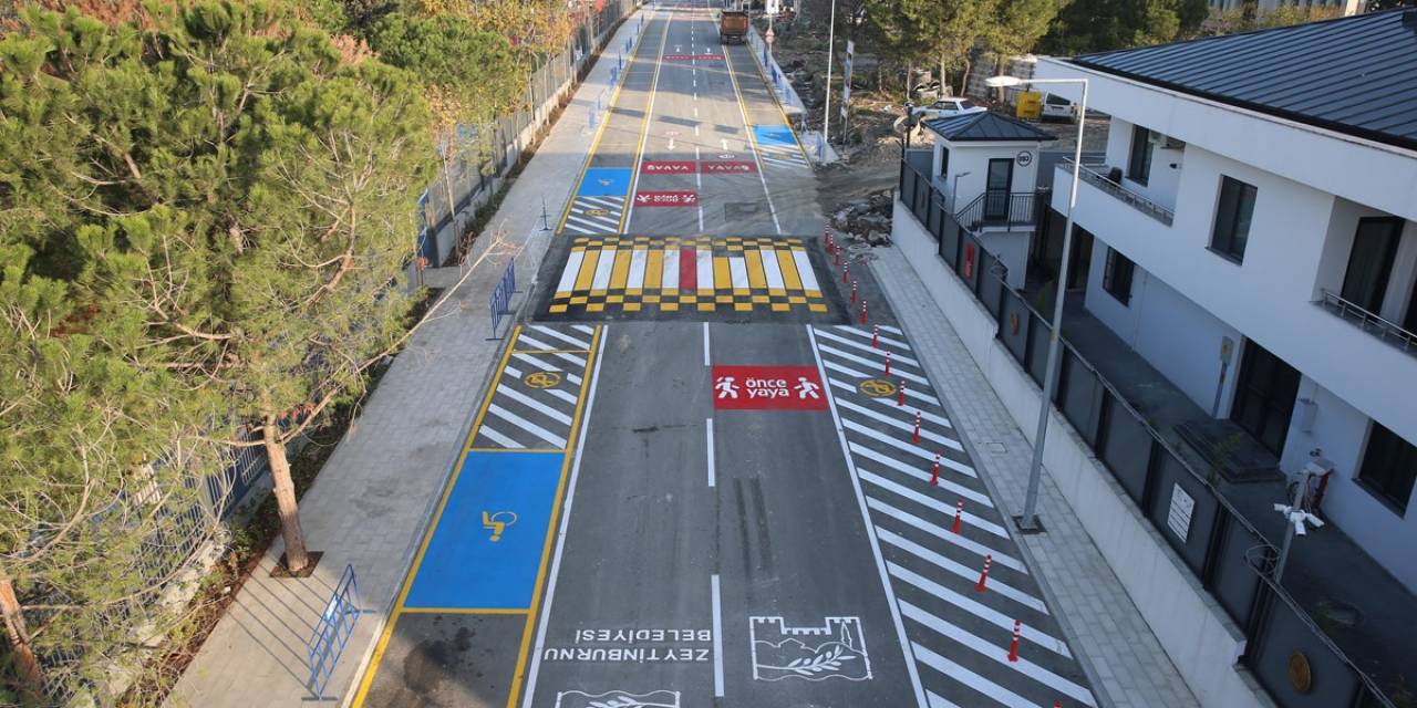 Zeytinburnu’na Yeni Cadde Ve Sokaklar Trafiğe Açıldı