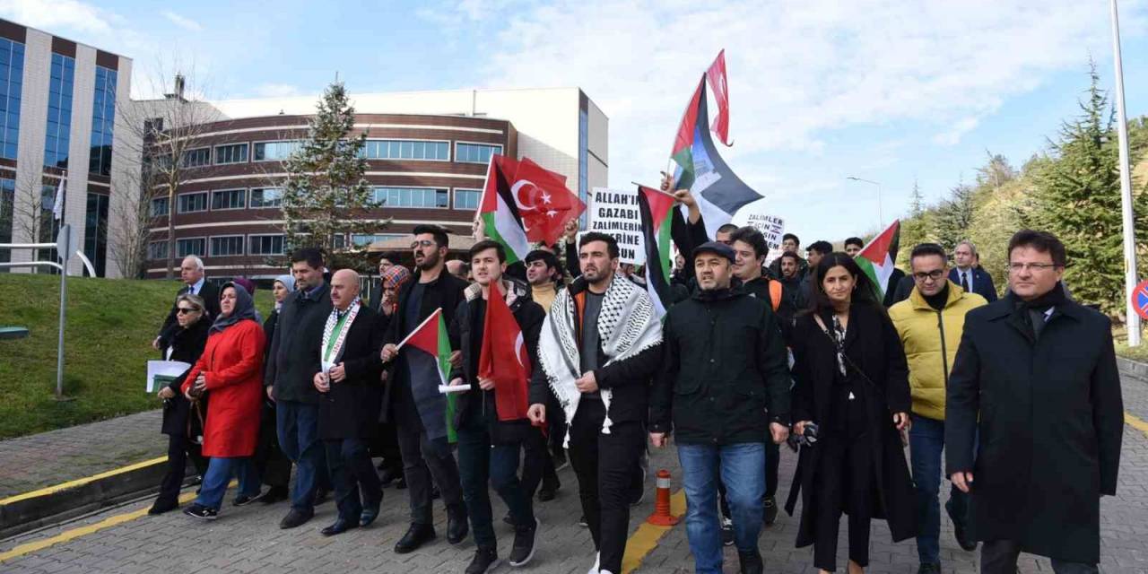 Öğrenciler Filistin İçin Yürüdü