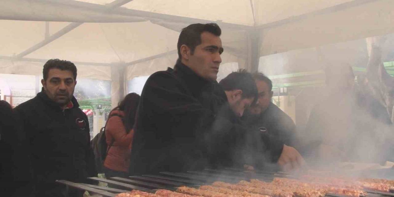 Başkentte En Uzun Adana Kebabı Yarışması