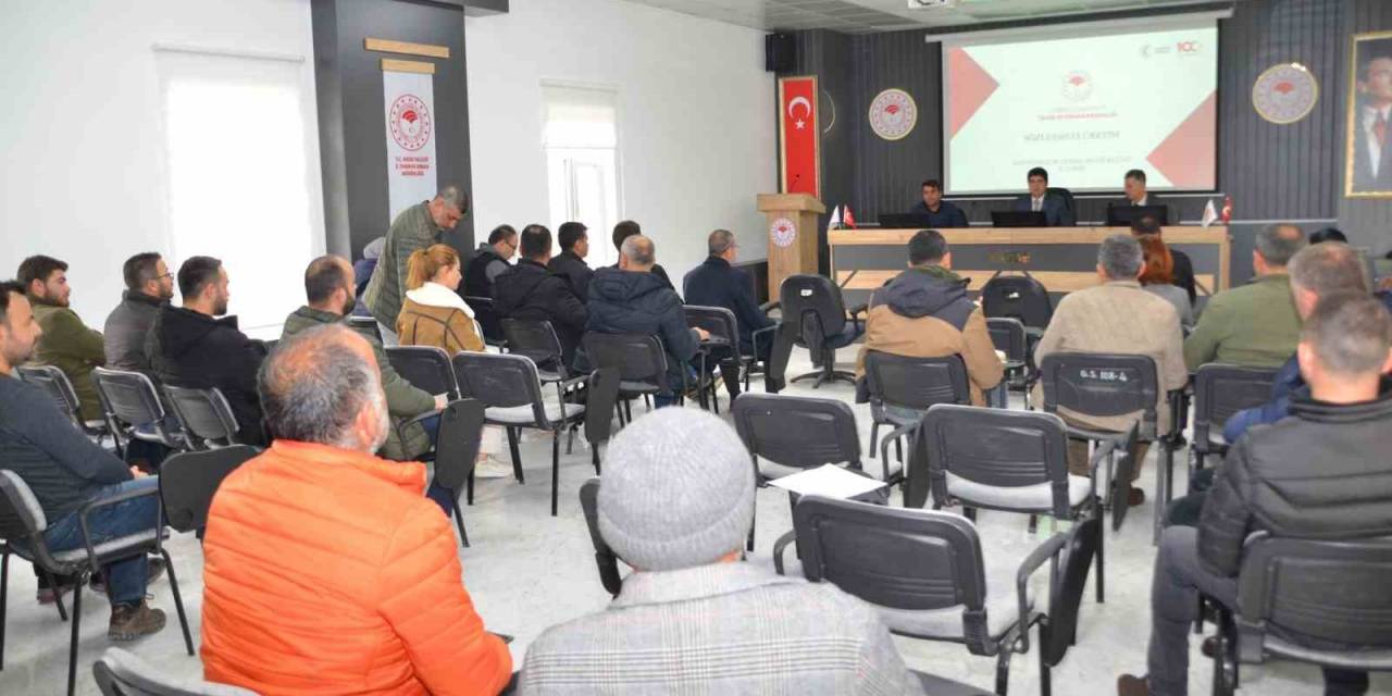 Niğde’de Süt Üreticilerine Bilgilendirme Toplantısı