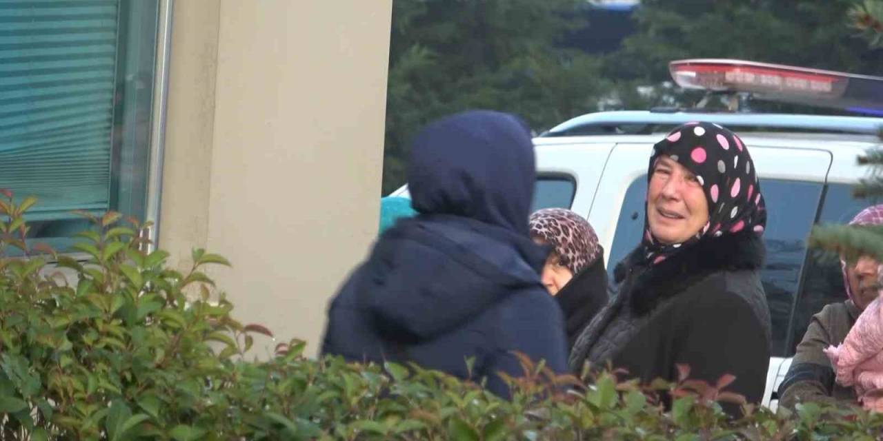 Bursa’da Hava Almak İçin Çıktığı Camdan Düşen Kadın Hayatını Kaybetti