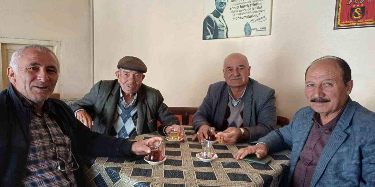 Afyonkarahisar’da 610 Nüfuslu Köyün Su Çilesi Çözülemiyor