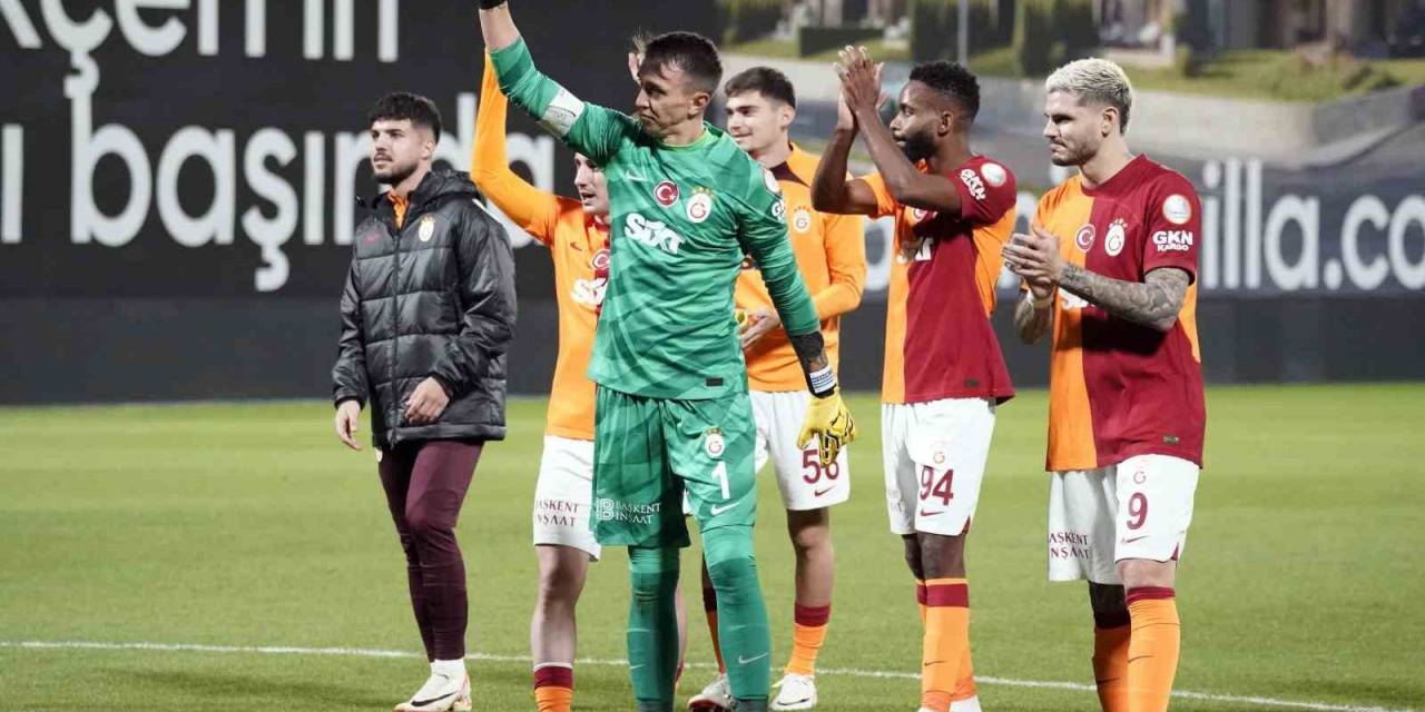 Galatasaray’da, Fenerbahçe Derbilerinin En Deneyimlisi Fernando Muslera