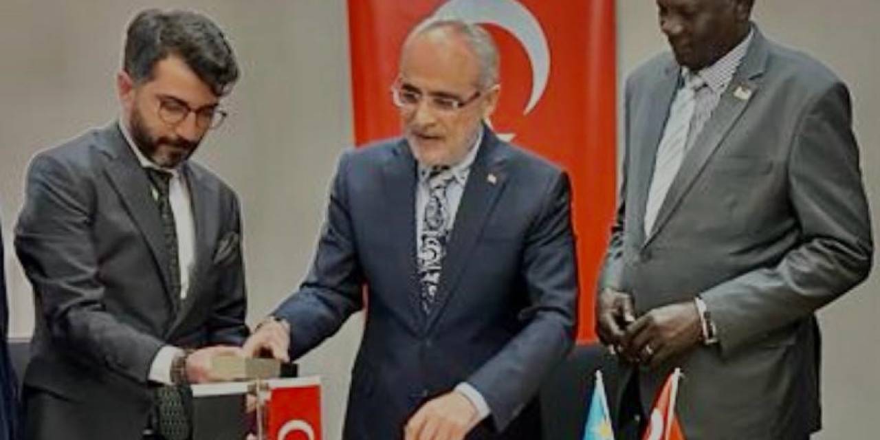 Cumhurbaşkanı Başdanışmanı Topçu Güney Sudan Heyetini Kabul Etti