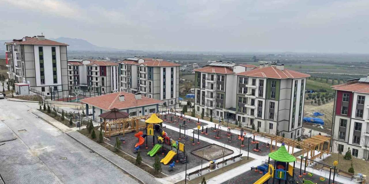 Osmaniye’de Kalıcı Deprem Konutları 130 Bloğunun Kaba İnşaatı Bitti