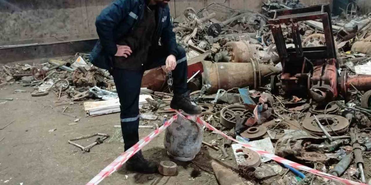 Haddehanenin Hurdalığında Top Mermisi Bulundu