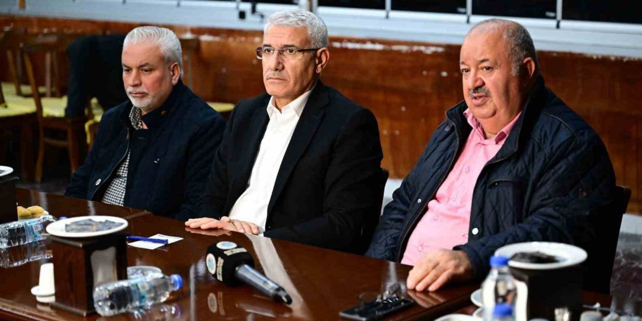 Güder, Rışvanlılar Derneği Üyeleriyle Bir Araya Geldi