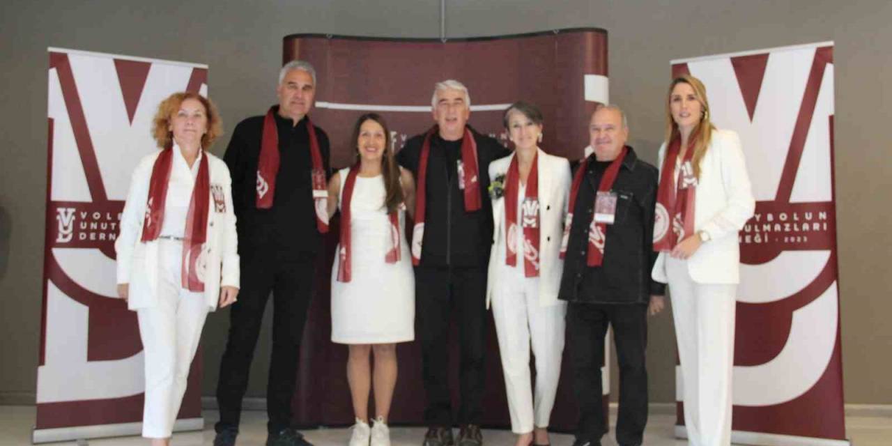 ’voleybolun Unutulmazları Hareketi’ Derneğe Dönüştü