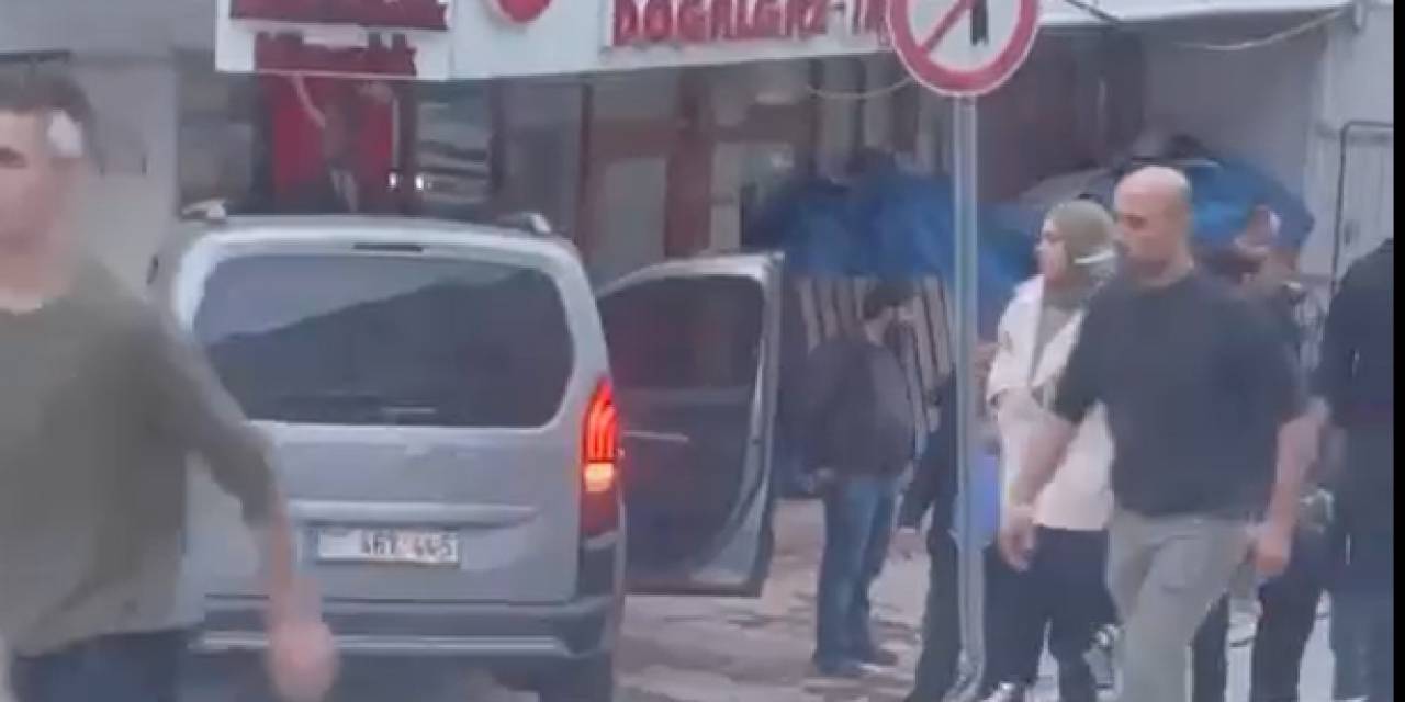 Yalova’da Hafif Ticari Aracın Çarptığı Yaya Hayatını Kaybetti