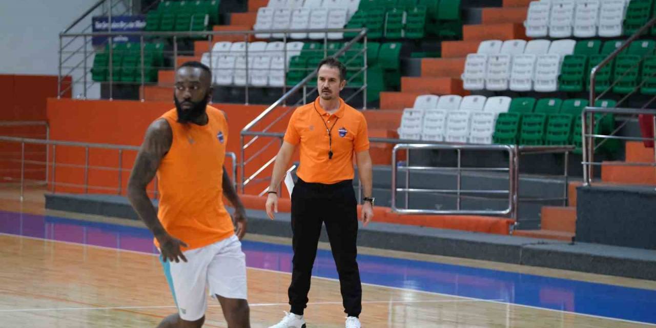 Ahmet Çakı: "Hedefimiz Önümüzdeki Maçı Kazanıp, Ligde Tutunmak"